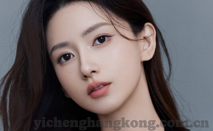 成人一区二区三区-成人教育的多元化探索，一区、二区、三区的融合与成长